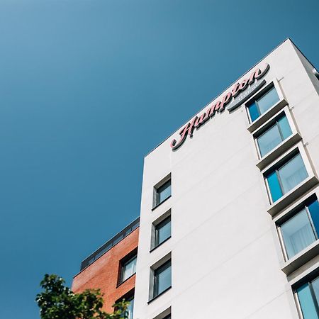 Hampton By Hilton Belfast City Centre Экстерьер фото