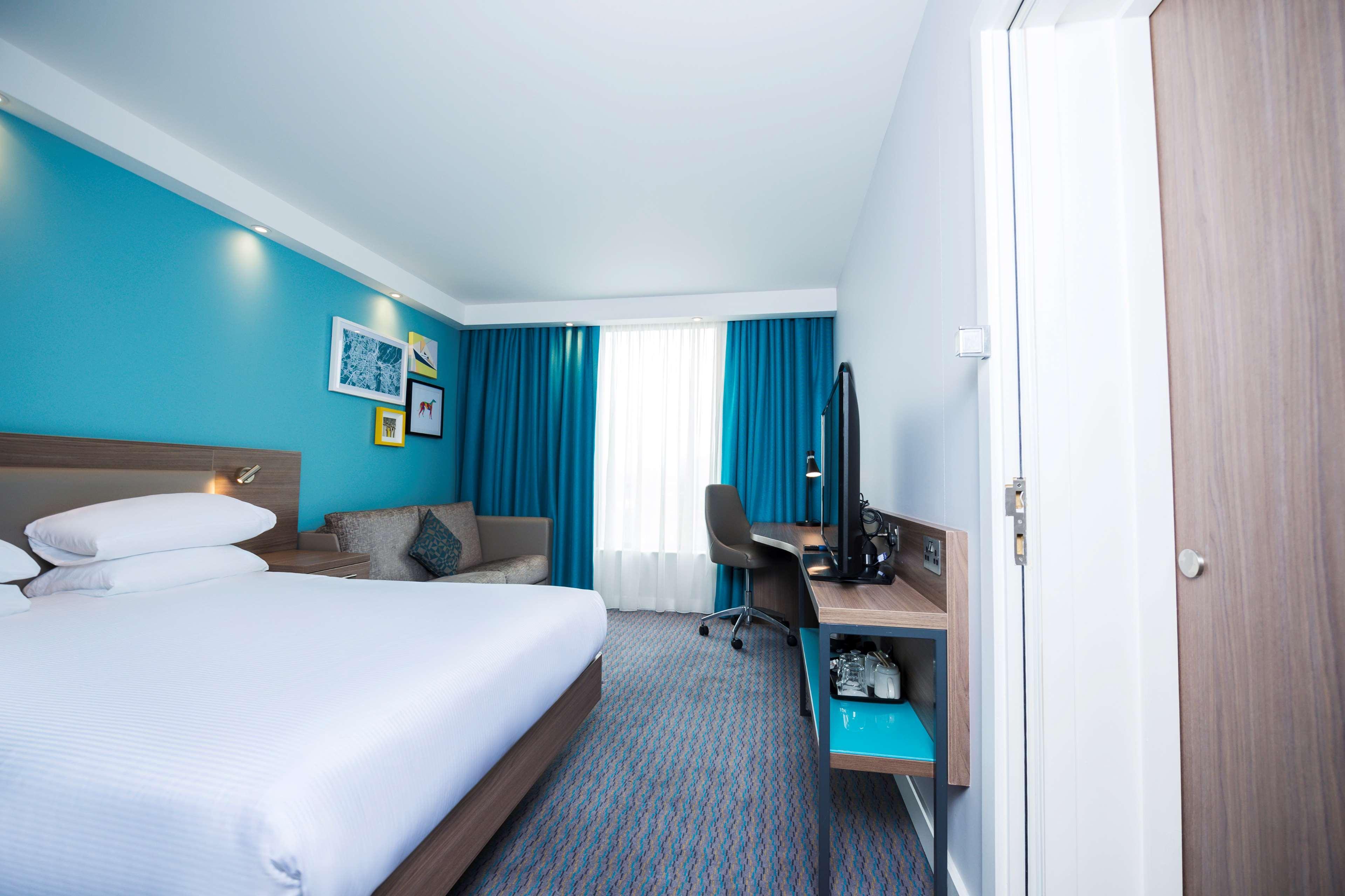 Hampton By Hilton Belfast City Centre Экстерьер фото