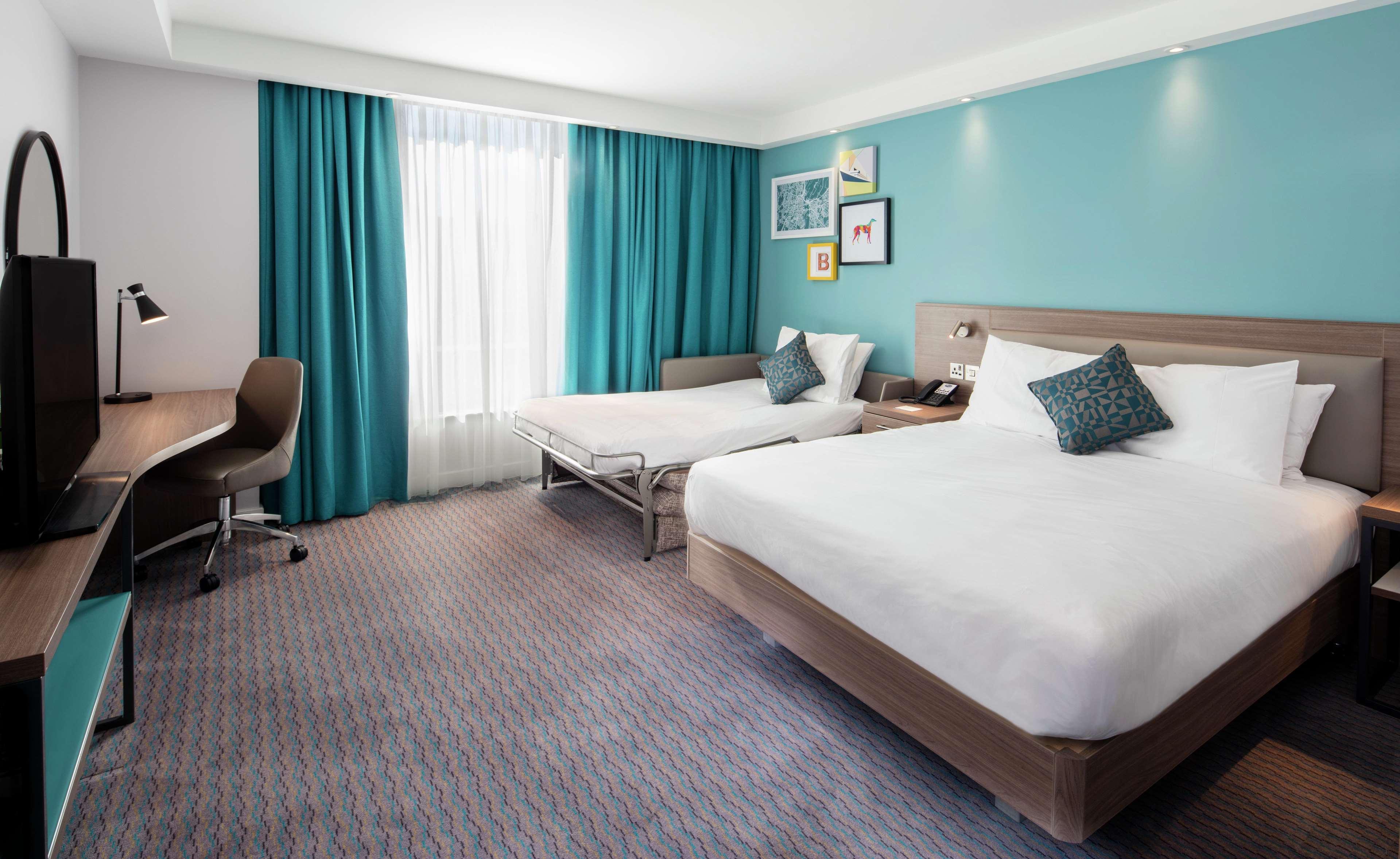 Hampton By Hilton Belfast City Centre Экстерьер фото