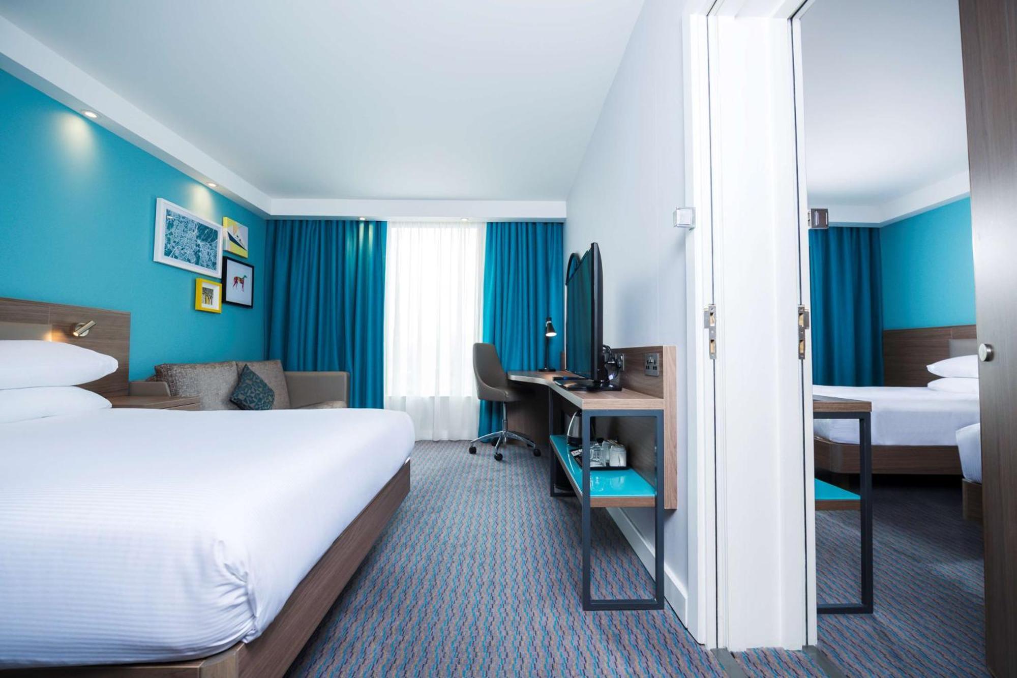 Hampton By Hilton Belfast City Centre Экстерьер фото