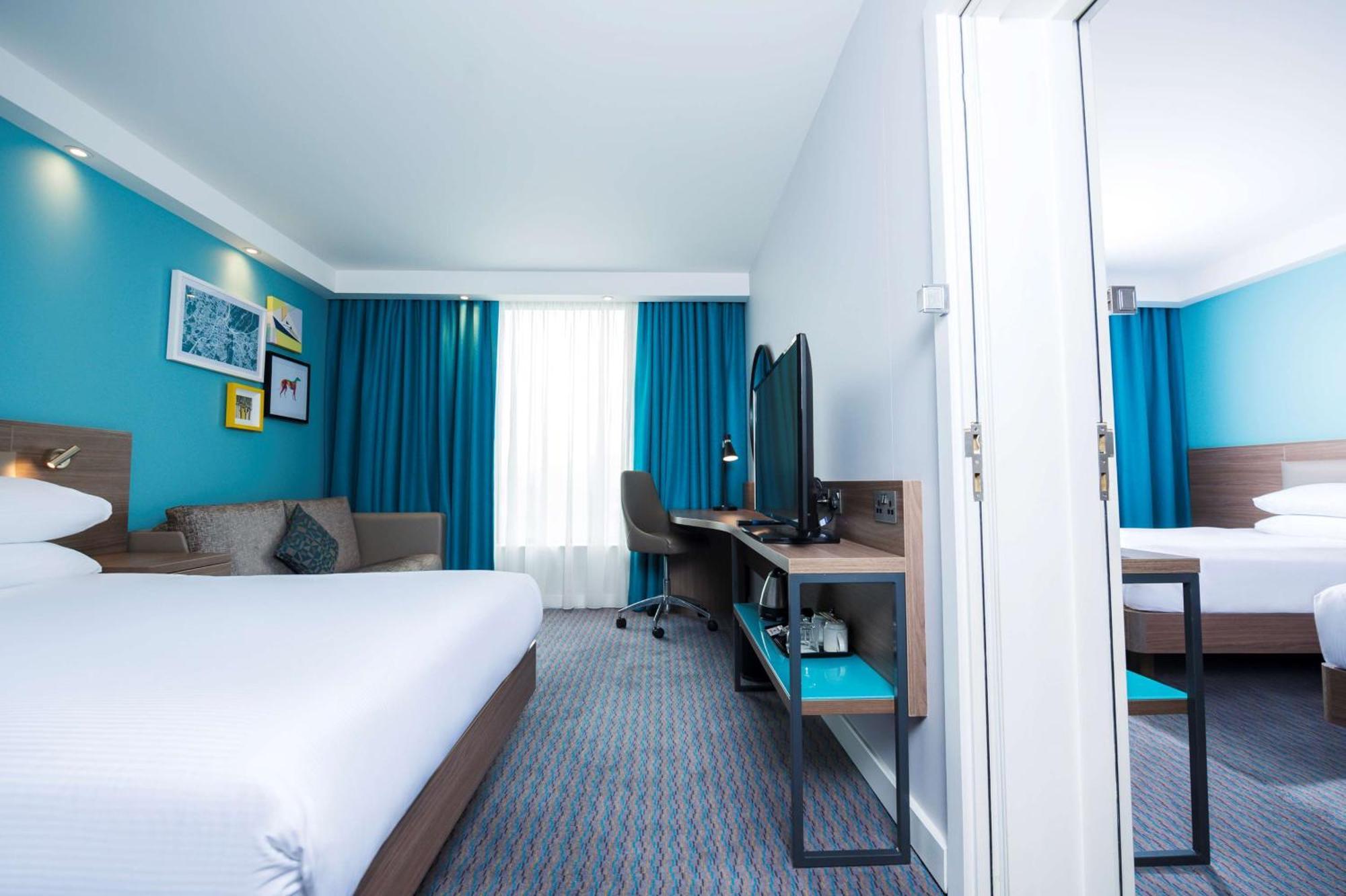 Hampton By Hilton Belfast City Centre Экстерьер фото