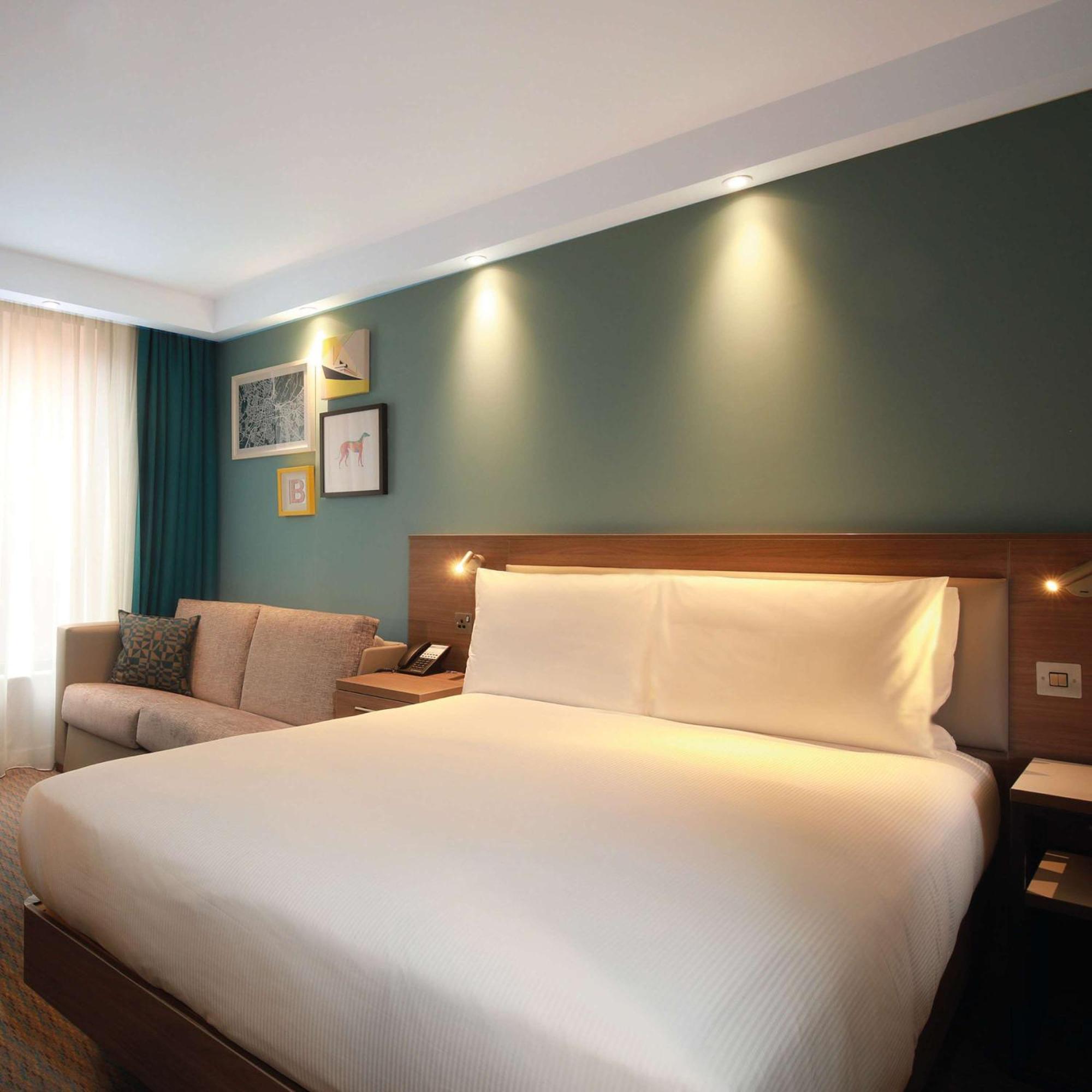 Hampton By Hilton Belfast City Centre Экстерьер фото